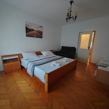 Apartments Kocijan Sukošan Εξωτερικό φωτογραφία