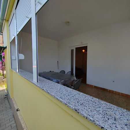 Apartments Kocijan Sukošan Εξωτερικό φωτογραφία