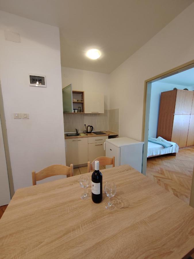 Apartments Kocijan Sukošan Εξωτερικό φωτογραφία