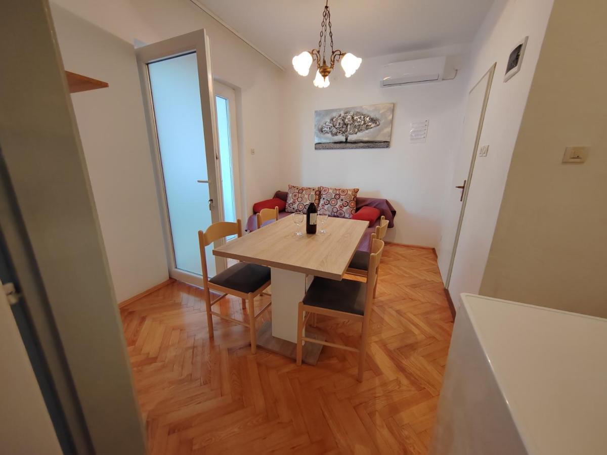 Apartments Kocijan Sukošan Εξωτερικό φωτογραφία